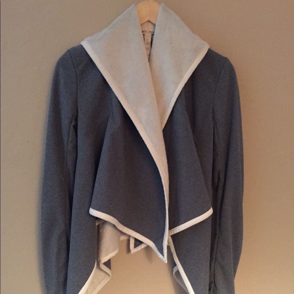 Lululemon Athletica Cozy Sweater